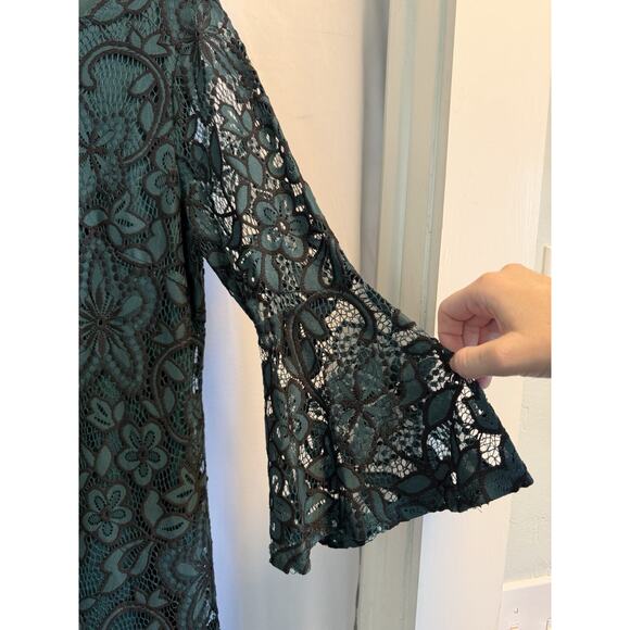 Sharagano | Women's Dark Green Lace 3/4 Sleeve Shift Dress- Size 8 - Picture 3 of 7